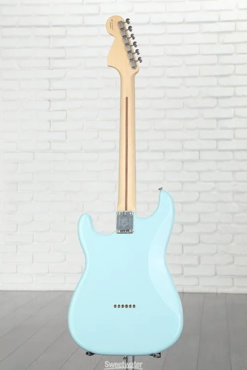  Fender Tom DeLonge Stratocaster Electric Guitar - Daphne Blue Demo