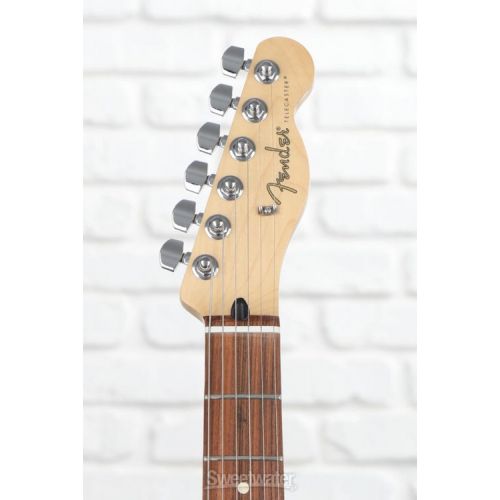  Fender Player Telecaster - 3-Tone Sunburst with Pau Ferro Fingerboard