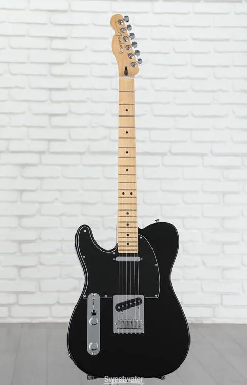  Fender Player Telecaster Left-handed - Black with Maple Fingerboard Demo