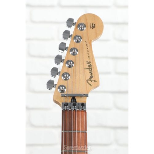  Fender Player Stratocaster HSS with Floyd Rose - 3-Tone Sunburst with Pau Ferro Fingerboard