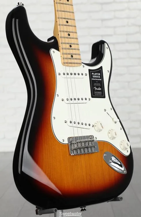  Fender Player Stratocaster - 3-Tone Sunburst with Maple Fingerboard Demo