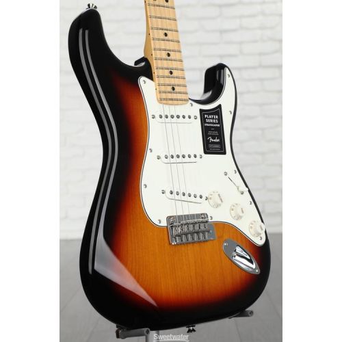  Fender Player Stratocaster - 3-Tone Sunburst with Maple Fingerboard Demo