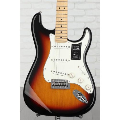  Fender Player Stratocaster - 3-Tone Sunburst with Maple Fingerboard Demo