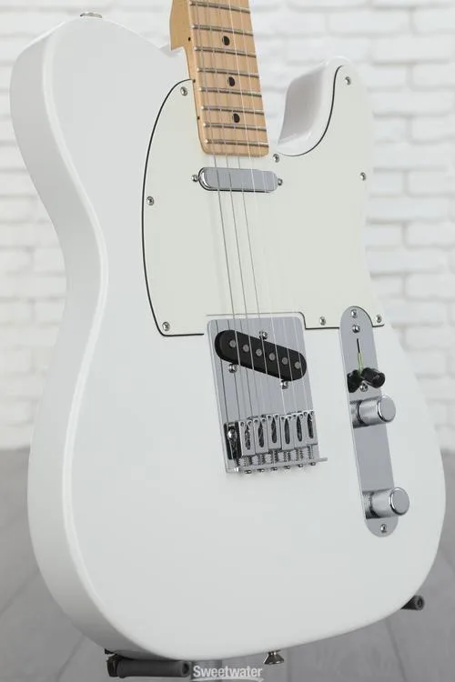  Fender Player Telecaster - Polar White with Maple Fingerboard Demo