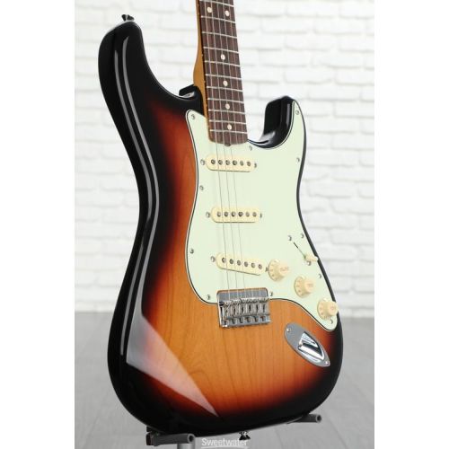  Fender Robert Cray Standard Stratocaster - 3-color Sunburst with Rosewood Fingerboard