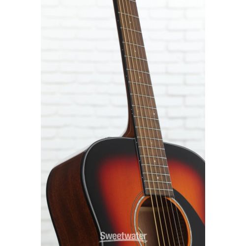  Fender CC-60S Concert Acoustic Guitar - 3-color Sunburst