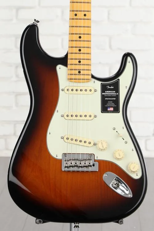 Fender 70th-anniversary American Professional II Stratocaster Electric Guitar with Maple Fingerboard - Anniversary 2-color Sunburst