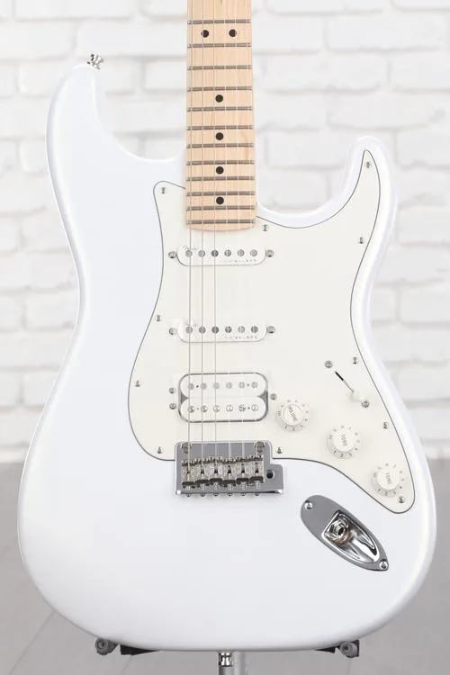 Fender Juanes Signature Stratocaster - Luna White