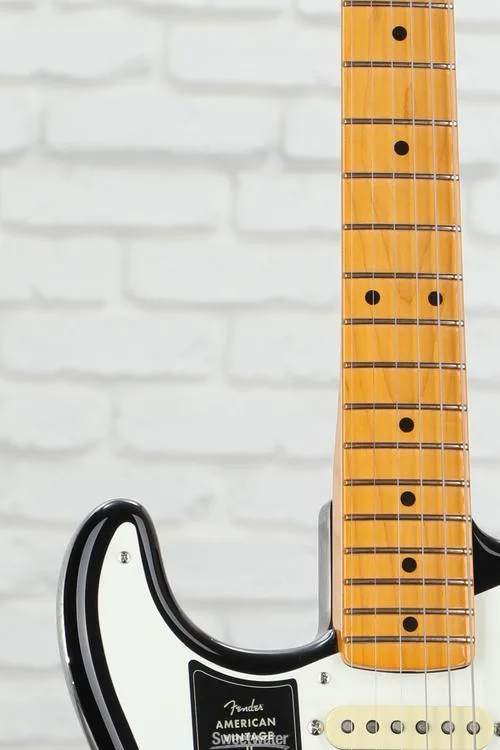  Fender American Vintage II 1957 Stratocaster Left-handed Electric Guitar - 2-color Sunburst Demo