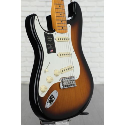  Fender American Vintage II 1957 Stratocaster Left-handed Electric Guitar - 2-color Sunburst Demo