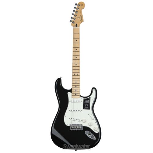  Fender Player Stratocaster - Black with Maple Fingerboard