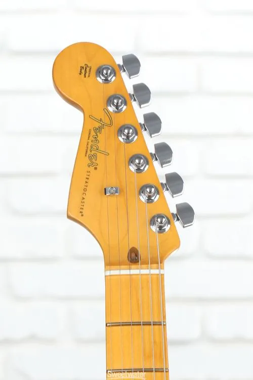  Fender American Professional II Stratocaster Left-handed - Mystic Surf Green with Maple Fingerboard