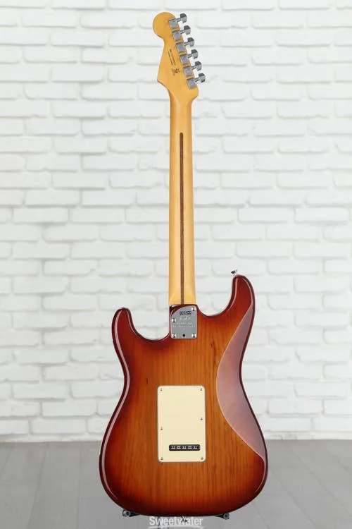  Fender American Professional II Stratocaster - Sienna Sunburst with Maple Fingerboard