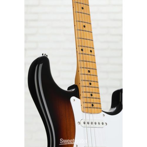  Fender 70th-anniversary American Vintage II 1954 Stratocaster - 2-color Sunburst