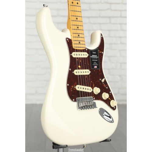  Fender American Professional II Stratocaster - Olympic White with Maple Fingerboard