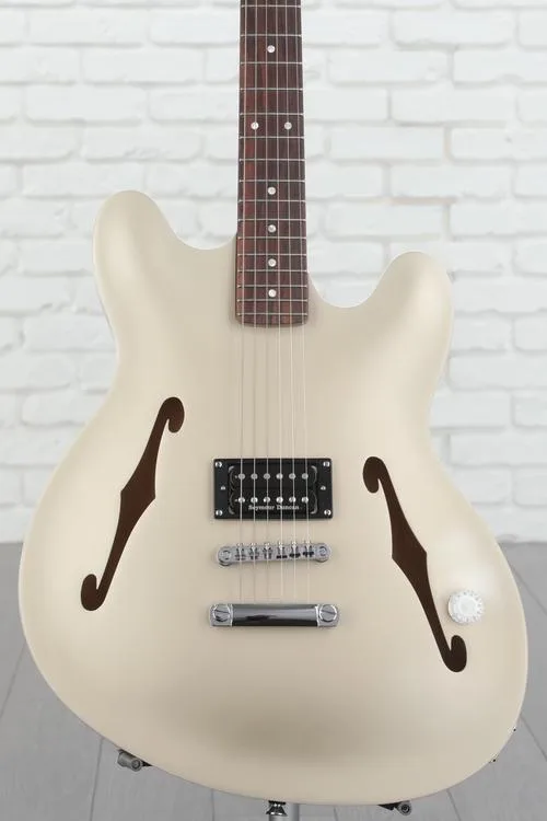 Fender Tom DeLonge Starcaster Semi-hollowbody Electric Guitar - Satin Shoreline Gold Demo