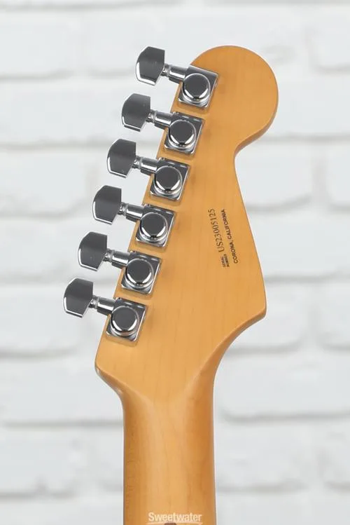  Fender American Ultra Stratocaster Left-handed - Arctic Pearl with Rosewood Fingerboard Demo