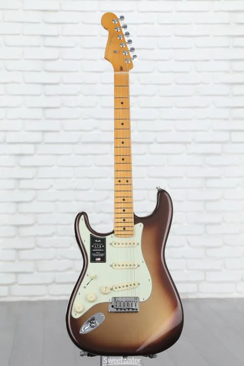  Fender American Ultra Stratocaster Left-handed - Mocha Burst with Maple Fingerboard