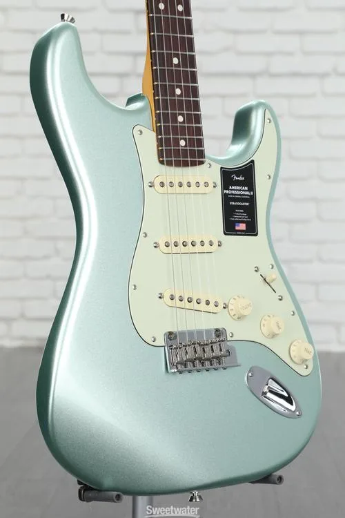  Fender American Professional II Stratocaster - Mystic Surf Green with Rosewood Fingerboard