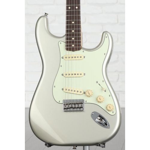  Fender Robert Cray Standard Stratocaster Electric Guitar - Inca Silver with Rosewood Fingerboard