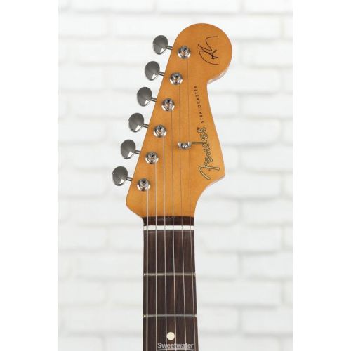  Fender Robert Cray Standard Stratocaster Electric Guitar - Inca Silver with Rosewood Fingerboard