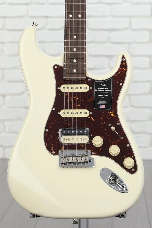 Fender American Professional II Stratocaster HSS - Olympic White with Rosewood Fingerboard