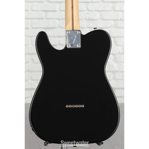  Fender Player Telecaster - Black with Maple Fingerboard