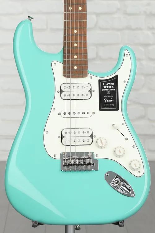 Fender Player Stratocaster HSH - Sea Foam Green with Pau Ferro Fingerboard