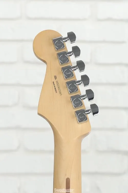  Fender Player Stratocaster HSH - Sea Foam Green with Pau Ferro Fingerboard