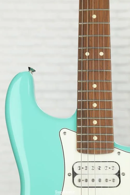  Fender Player Stratocaster HSH - Sea Foam Green with Pau Ferro Fingerboard