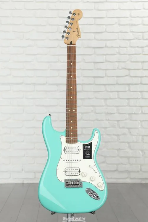  Fender Player Stratocaster HSH - Sea Foam Green with Pau Ferro Fingerboard