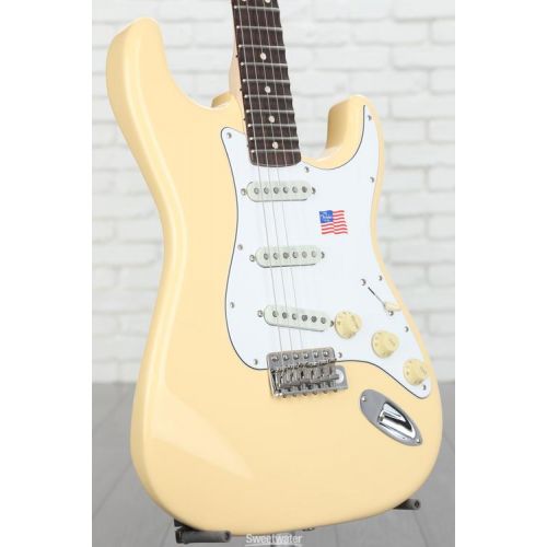  Fender Yngwie Malmsteen Stratocaster Electric Guitar - Vintage White with Rosewood Fingerboard