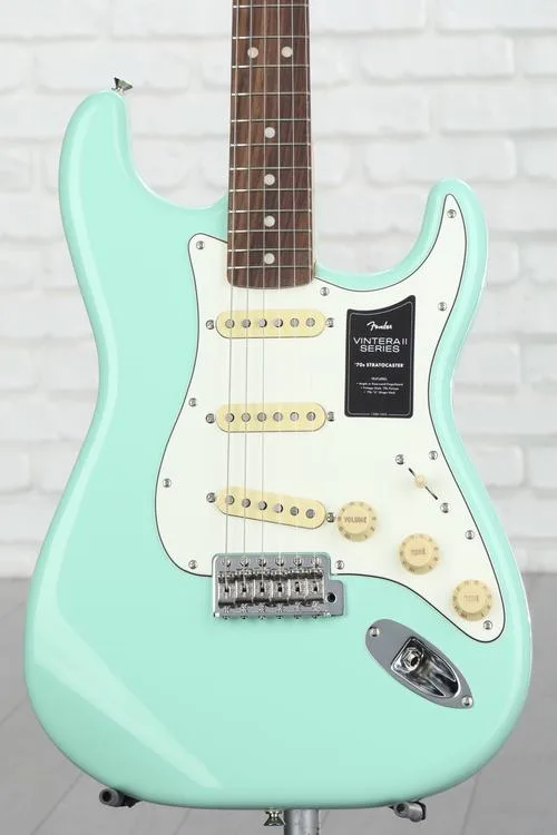 Fender Vintera II '70s Stratocaster Electric Guitar - Surf Green