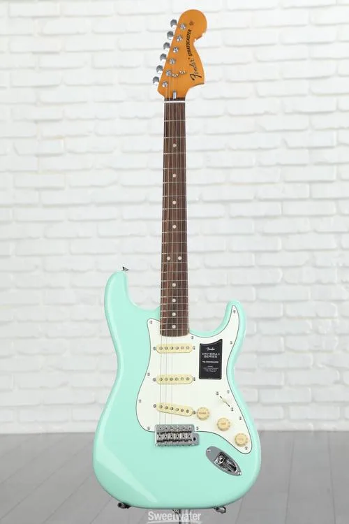  Fender Vintera II '70s Stratocaster Electric Guitar - Surf Green