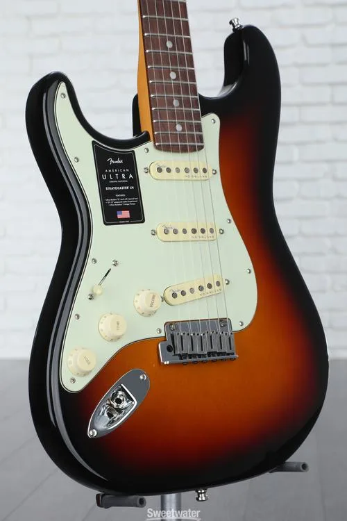  Fender American Ultra Stratocaster Left-handed - Ultraburst with Rosewood Fingerboard