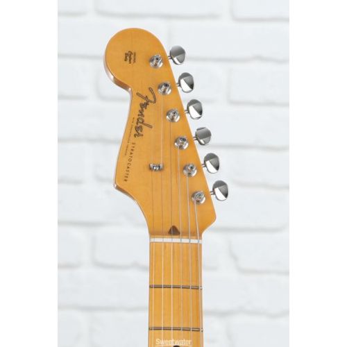  Fender American Vintage II 1957 Stratocaster Left-handed Electric Guitar - 2-color Sunburst