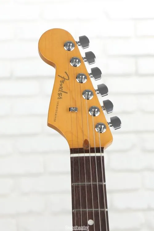  Fender American Ultra Stratocaster Left-handed - Ultraburst with Rosewood Fingerboard Demo