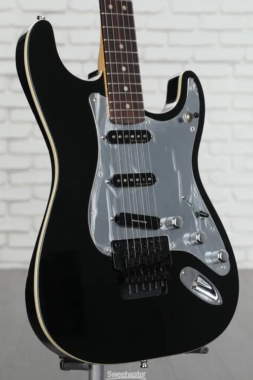  Fender Tom Morello Stratocaster - Black