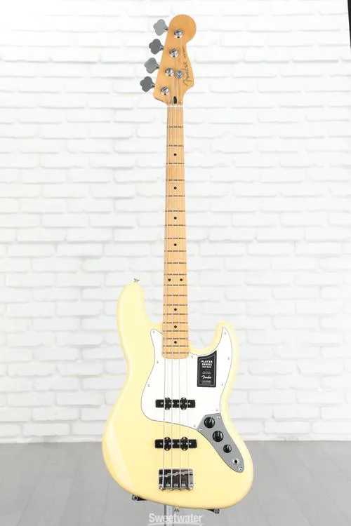  Fender Player Jazz Bass - Buttercream with Maple Fingerboard Demo