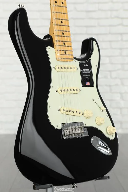  Fender American Professional II Stratocaster - Black with Maple Fingerboard