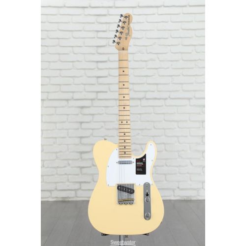  Fender American Performer Telecaster - Vintage White with Maple Fingerboard