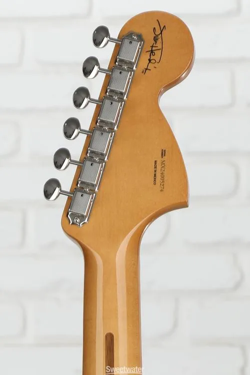  Fender Jimi Hendrix Stratocaster - 3-Tone Sunburst with Maple Fingerboard