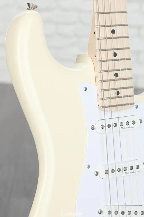  Fender Eric Clapton Stratocaster - Olympic White with Maple Fingerboard Demo