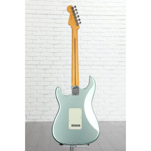  Fender American Professional II Stratocaster HSS - Mystic Surf Green with Maple Fingerboard