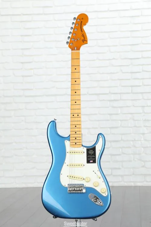  Fender American Vintage II 1973 Stratocaster Electric Guitar - Lake Placid Blue