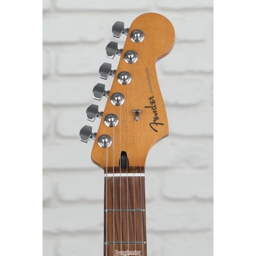  Fender Player Plus Stratocaster Electric Guitar - Sienna Sunburst with Pau Ferro Fingerboard