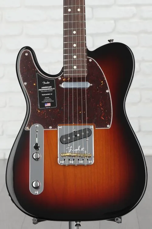 Fender American Professional II Telecaster Left-handed - 3-color Sunburst with Rosewood Fingerboard