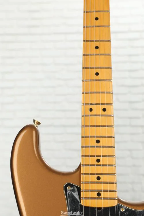  Fender Bruno Mars Signature Stratocaster - Mars Mocha