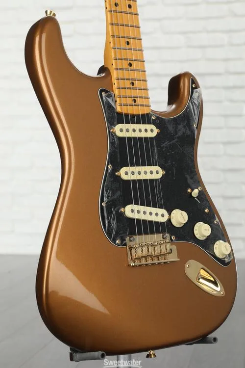  Fender Bruno Mars Signature Stratocaster - Mars Mocha