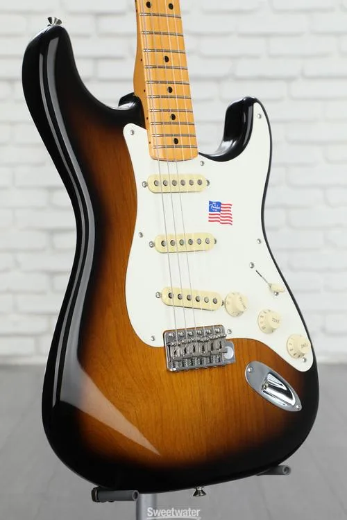  Fender Eric Johnson Stratocaster - 2-Color Sunburst with Maple Fingerboard